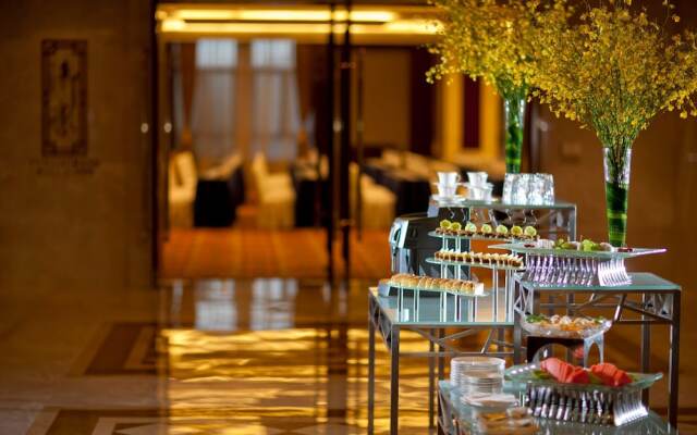 Nanjing Greenland Yuhao Hot Spring Hotel