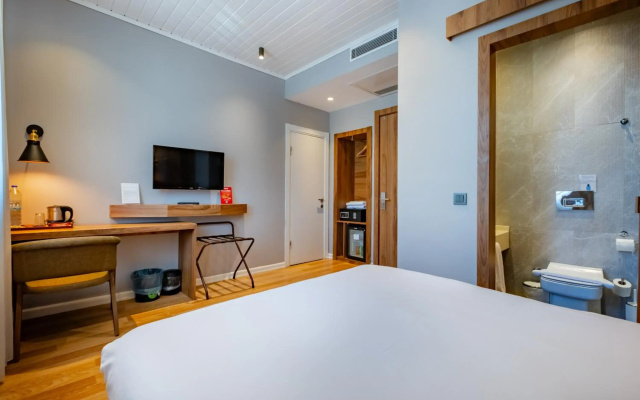 Grand InterContinental Seoul Parnas by IHG