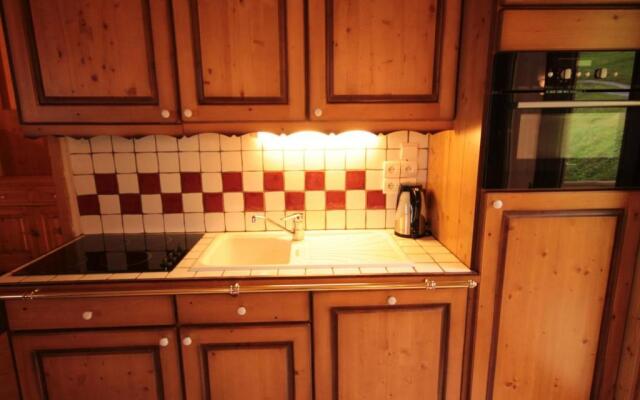 Appartement Villard-sur-Doron, 4 pièces, 10 personnes - FR-1-293-57