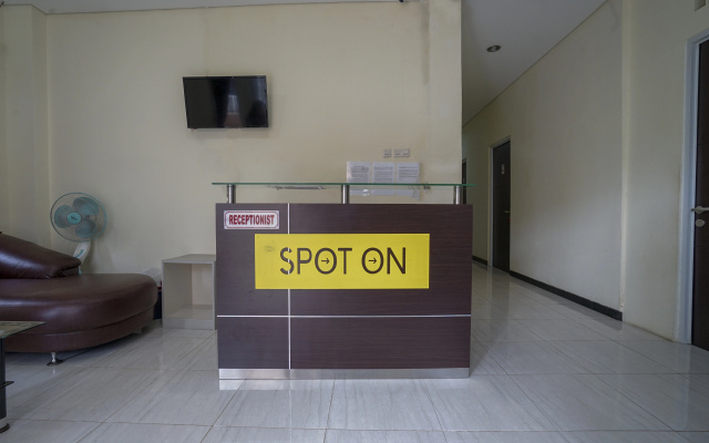 SPOT ON 2246 Kost 97 Syariah – Lobby – Palembang