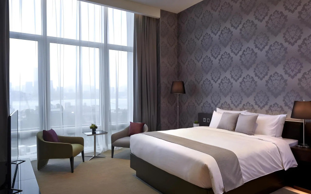 Crafa Harbour Hotel