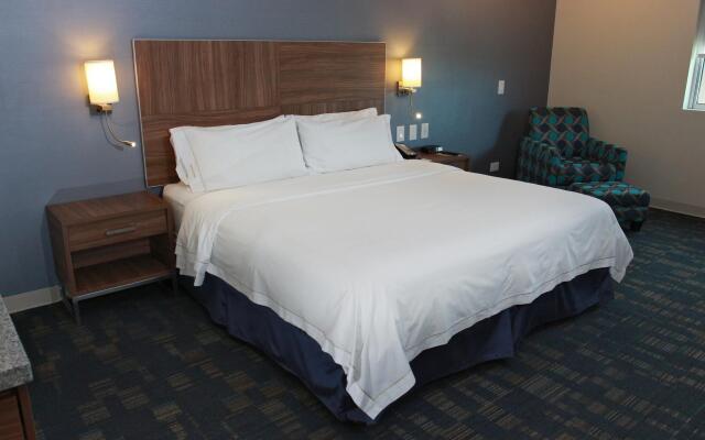 Holiday Inn Express & Suites Mexicali, an IHG Hotel