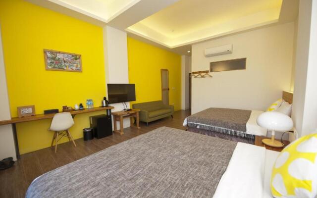 The Tree Bed and Breakfast