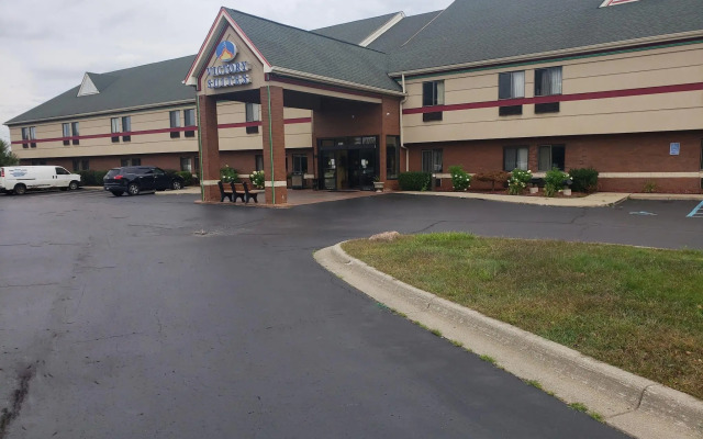 A Victory Suites Warren