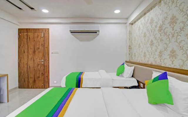Treebo Chandraprasth Residency