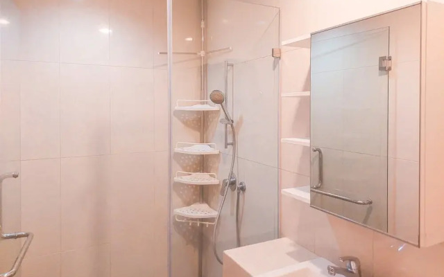 Best Deal And Comfortable 3Br Apartment M-Town Signature