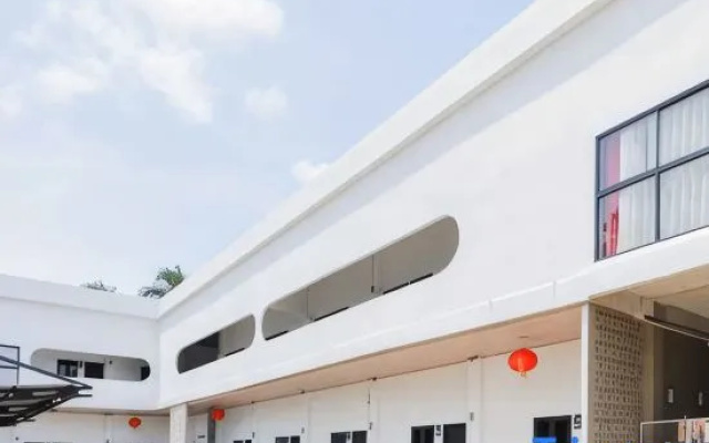 Urbanview Hotel Syariah at Glory Guest House Kota Baru – Restaurant – Jambi