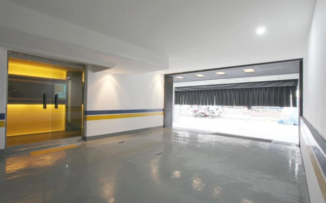Yeongdeungpo The Moon Hotel