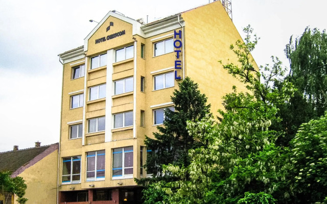 Chesscom Hotel