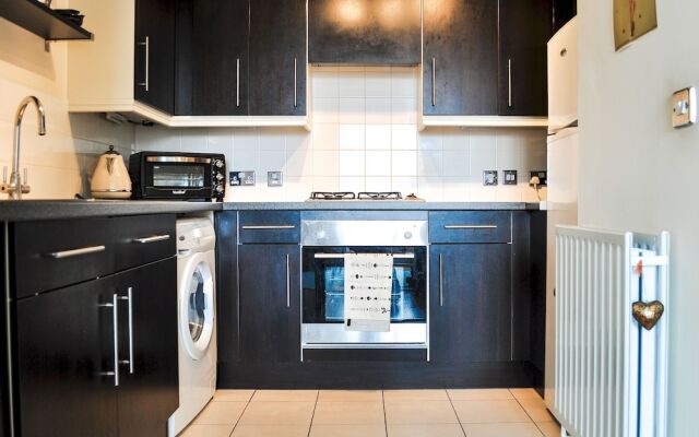 Spacious 1 Bed Flat in Islington