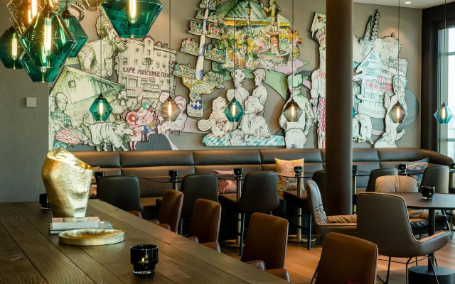 Motel One Munich - Messe