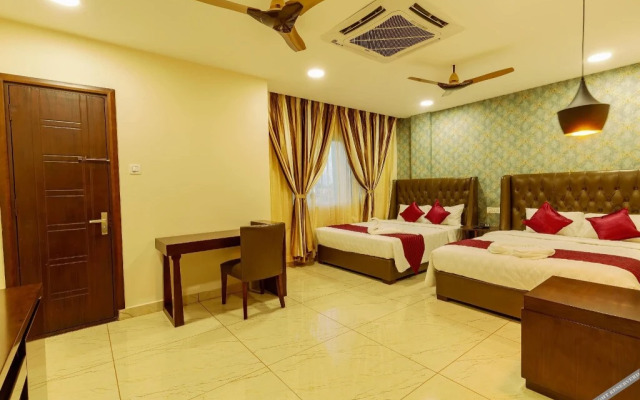 Hotel Akshay Grand