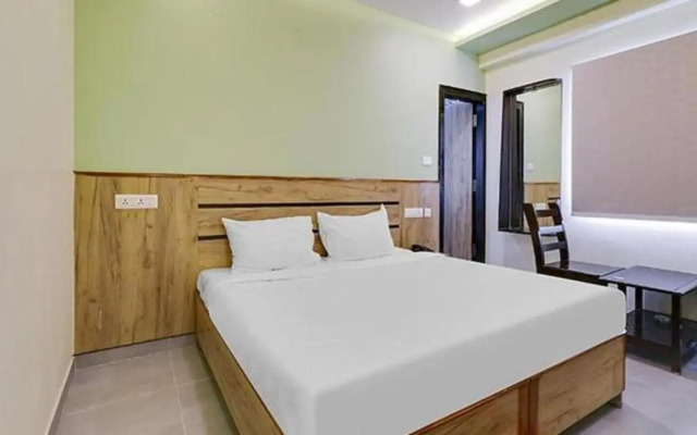 Townhouse OAK Hotel SVA