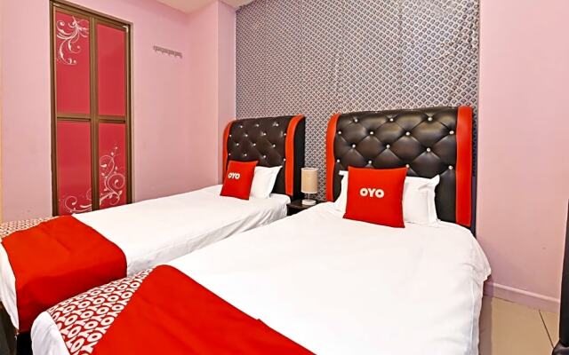 OYO 44103 8 Hotel