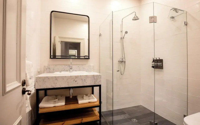 The Crafers Hotel