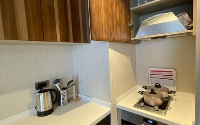 Brand-new 2 1 Apartment-near Mall of Istanbul