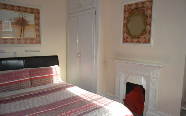 Glenfield Lodge Guest House