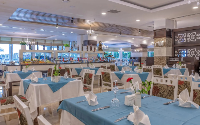Roma Beach Resort & Spa