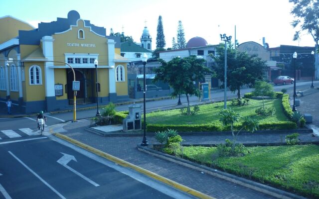 Cala Inn B&B Airport