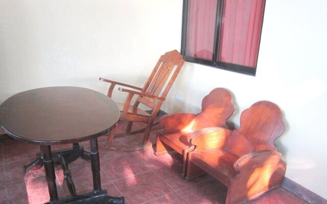 July's Haven Seaside Pension