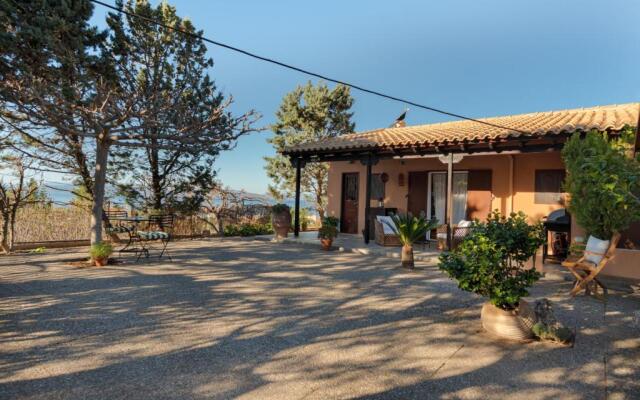 Marina's Paradise Summer House