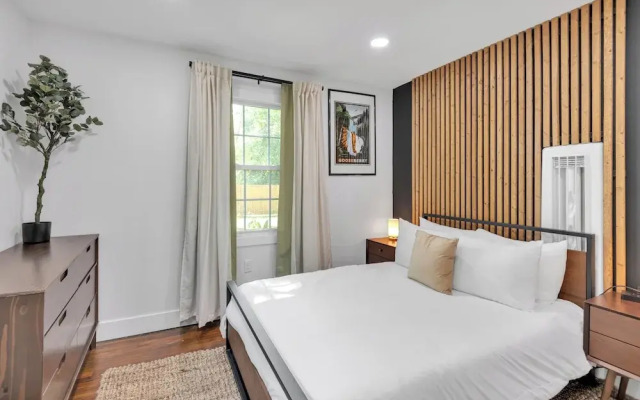 Garden District Duplex