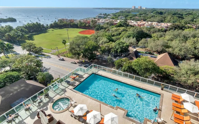 Private Residences at Hotel Arya by SoFLA Vacations