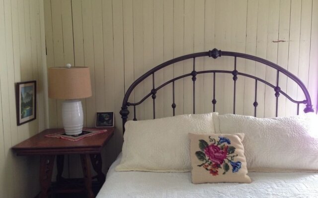 Historic Teague House B&B