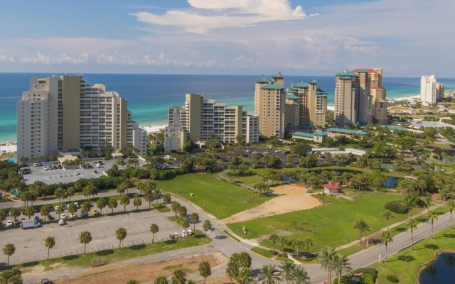 Tivoli 5249 (G) - 3BR 3BA+loft - (9)