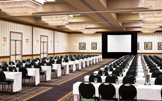 Sheraton Baltimore North Hotel