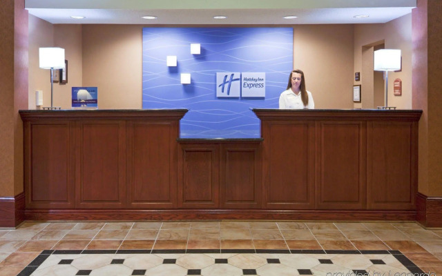 Holiday Inn Express Gas City by IHG