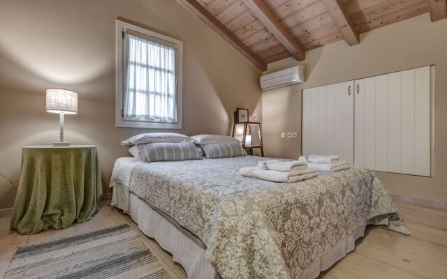 Mastrogiannis Farm House