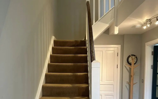 7 Oakwood Manor Kenmare