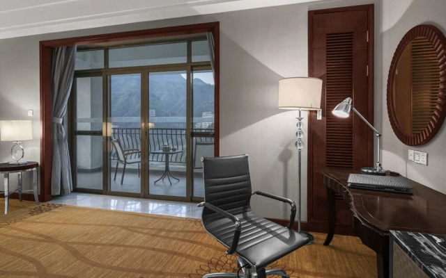 Country Garden Phoenix Suites Hotel