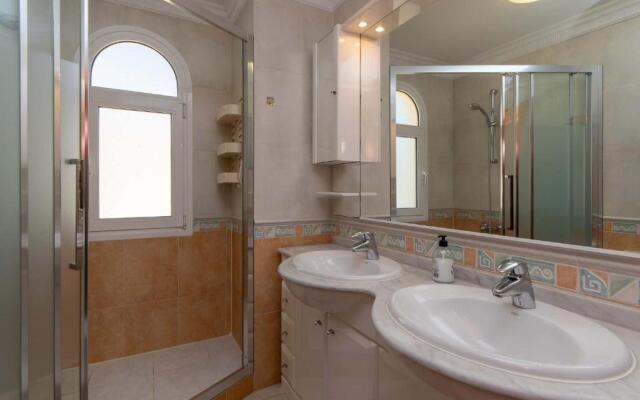 Parque Tropical 5 - Three Bed Villa