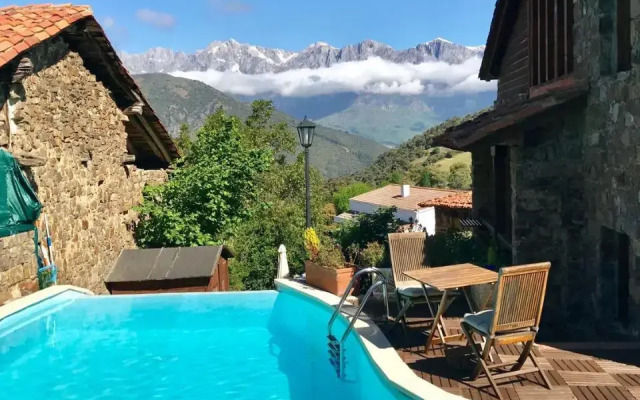 La Casa de las Chimeneas