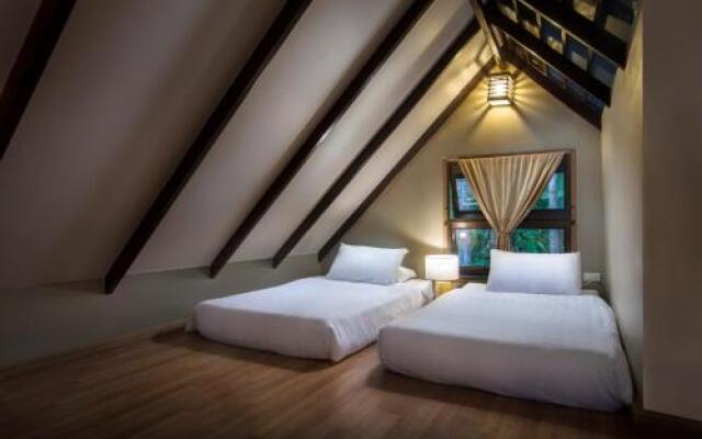 Khaokhoherbary Organic Farm & Resort