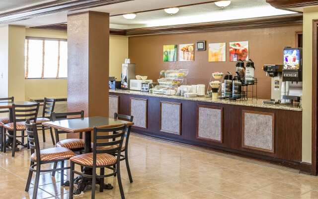 Quality Inn & Suites Macon North