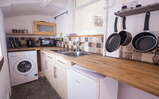 Short Stay Bristol - Pembroke Apartment