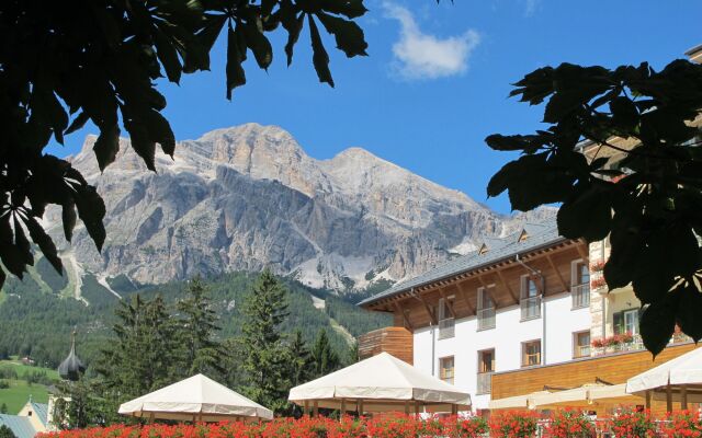 Grand Hotel Savoia Cortina d'Ampezzo, A Radisson Collection Hotel