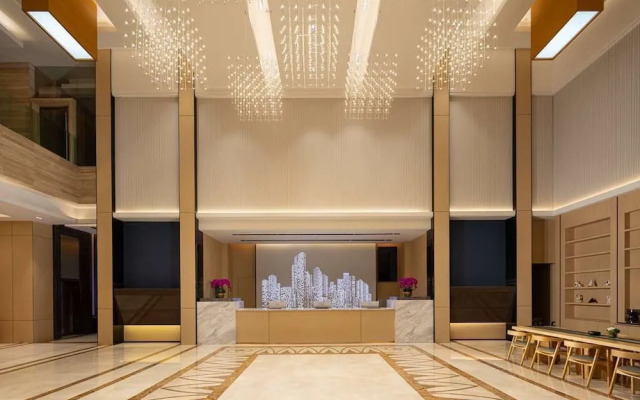 Days Hotel BY Wyndham Shenzhen Sanlian