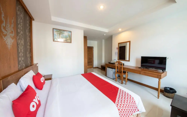 Golden Place Patong by OYO Rooms
