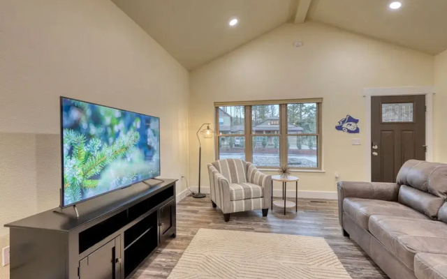 Black Hills Retreat-hardrocker Haven