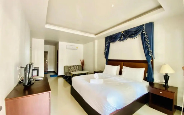 The Leaf & Pool Accommodation Koh Larn