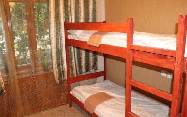 Moy Hostel