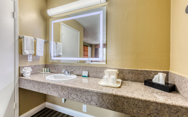 Quality Inn Salinas City Center Area