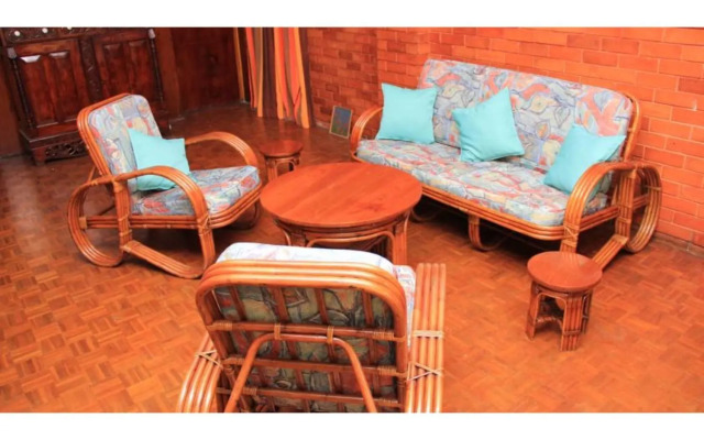 Vista Rooms near Negombo Beach 11