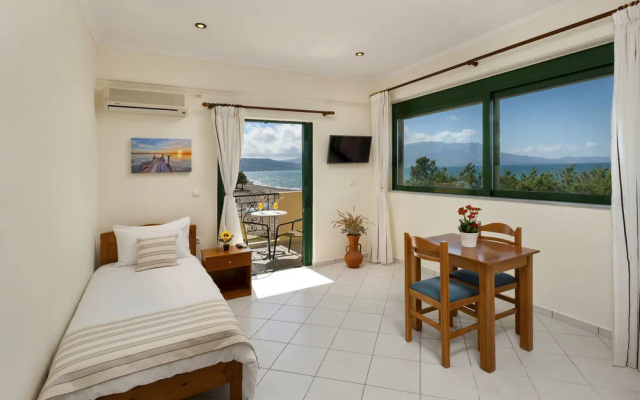 Mesogios Beach Hotel