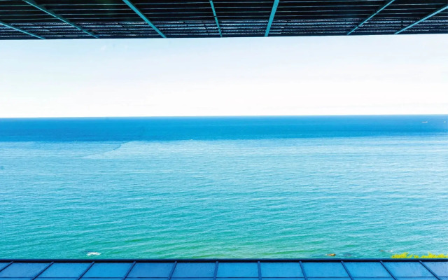 Haslla Art World Museum Hotel