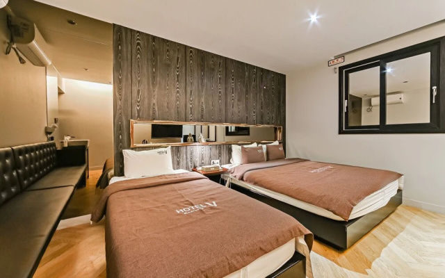 Busan Gangseo Sinho-dong V Hotel